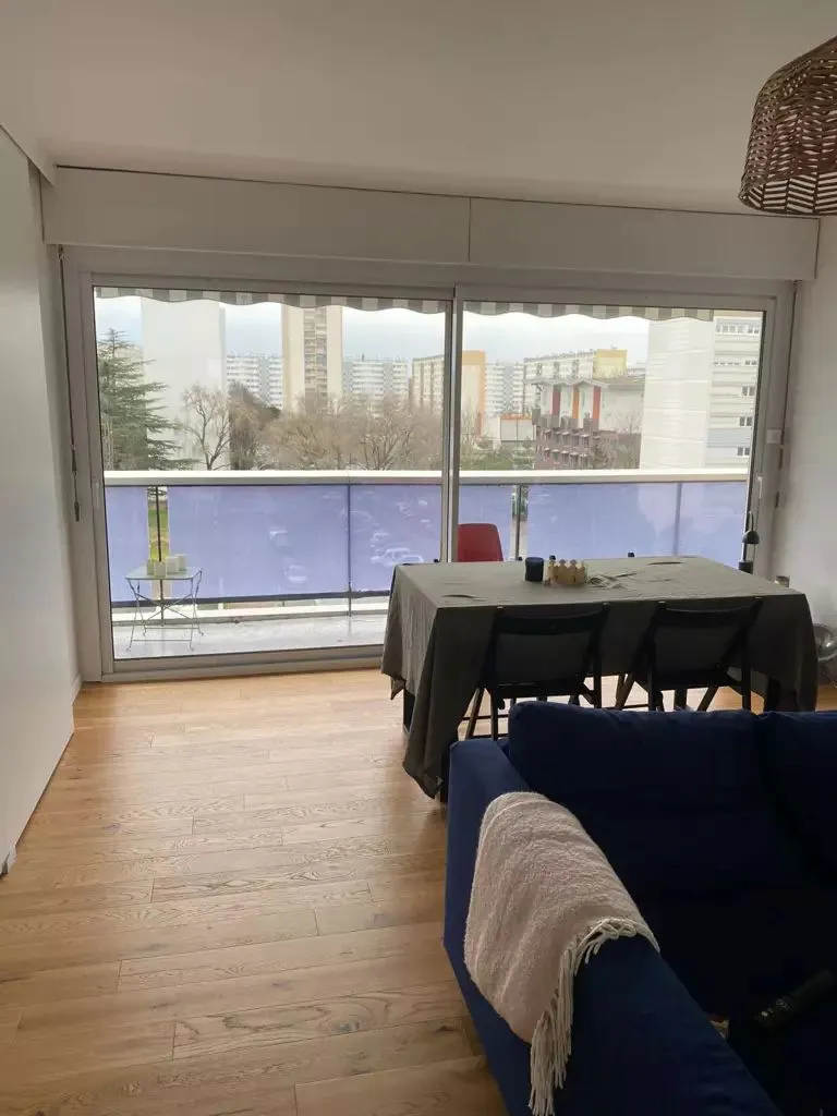 Location Bordeaux Chambre 68a2f3e046d4