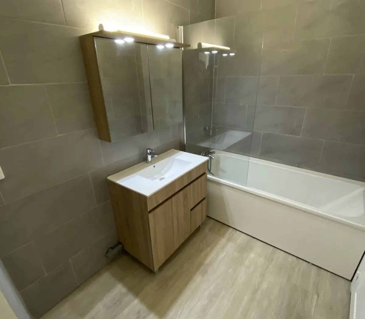 Location Fagnières Appartement 68a5c33e469f