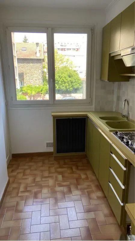 Location La Courneuve Appartement 68a6f27d1dea3