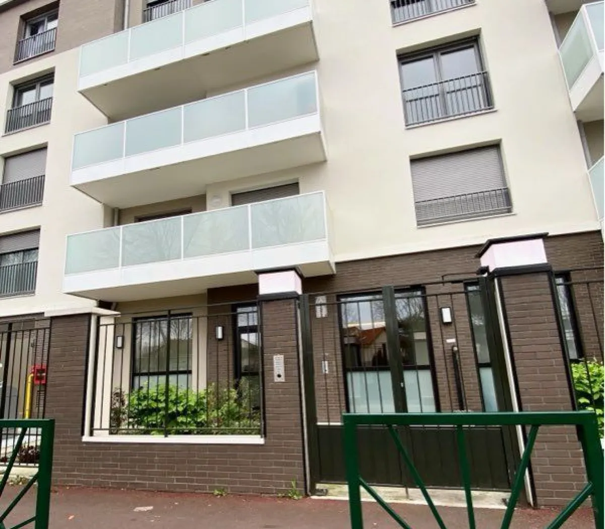 Location Rueil-Malmaison Appartement 68a866055737