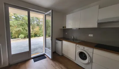 miniatureLocation Pissotte Appartement 68aa2d81cf3f2