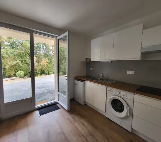 Location Pissotte Appartement 68aa2d81cf3f2