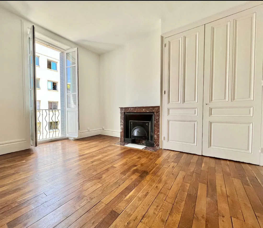 Location Lyon Appartement 68ab08fbaf751