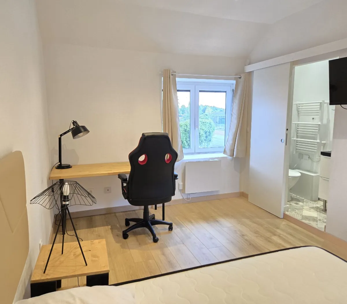 Location Croix Chambre 68ab47ff023c