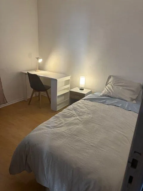 Location Saint-Martin-d'Hères Chambre 68b137b229c25
