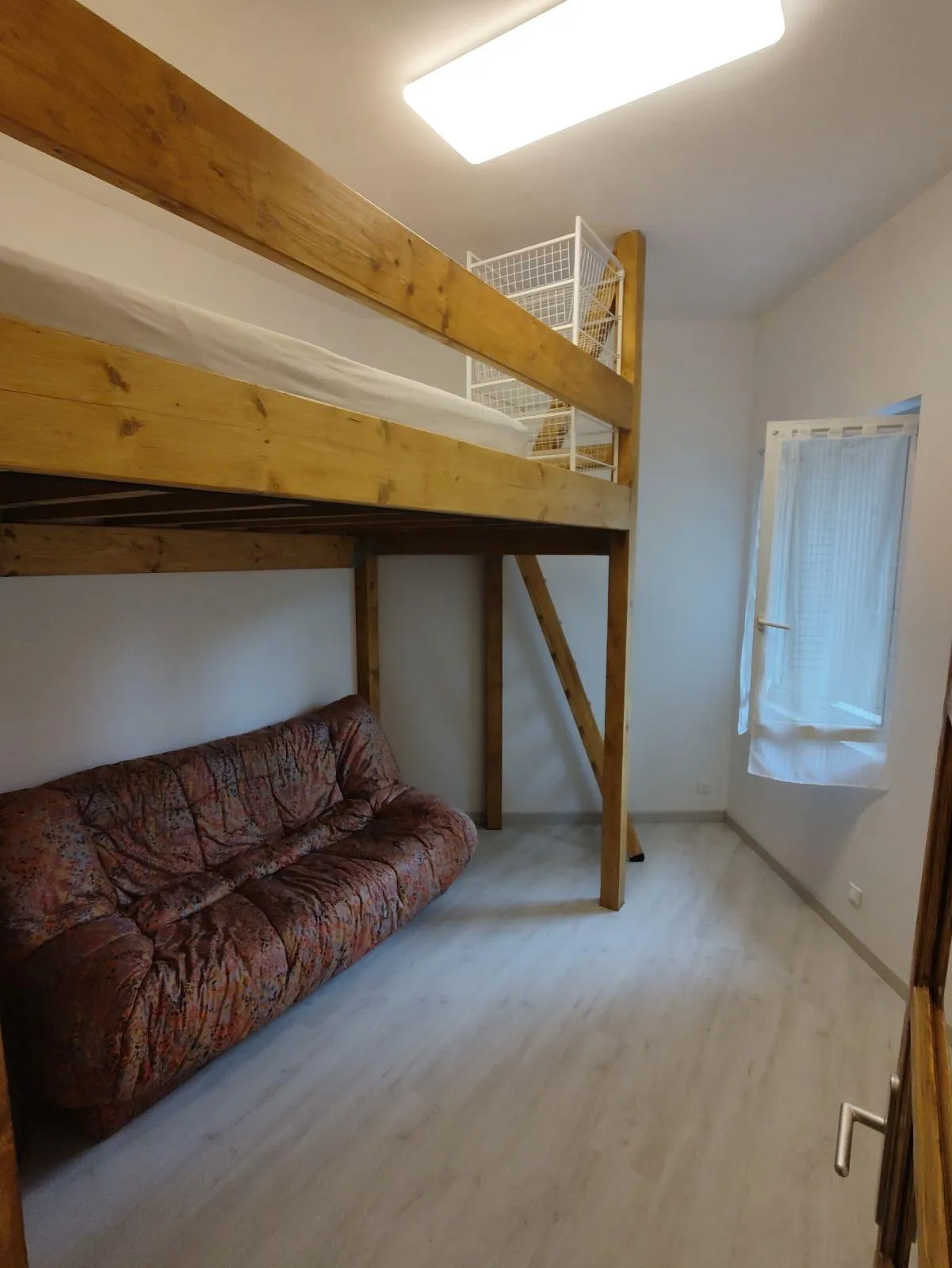 Location Grenoble Appartement 68b1fd7c0e993
