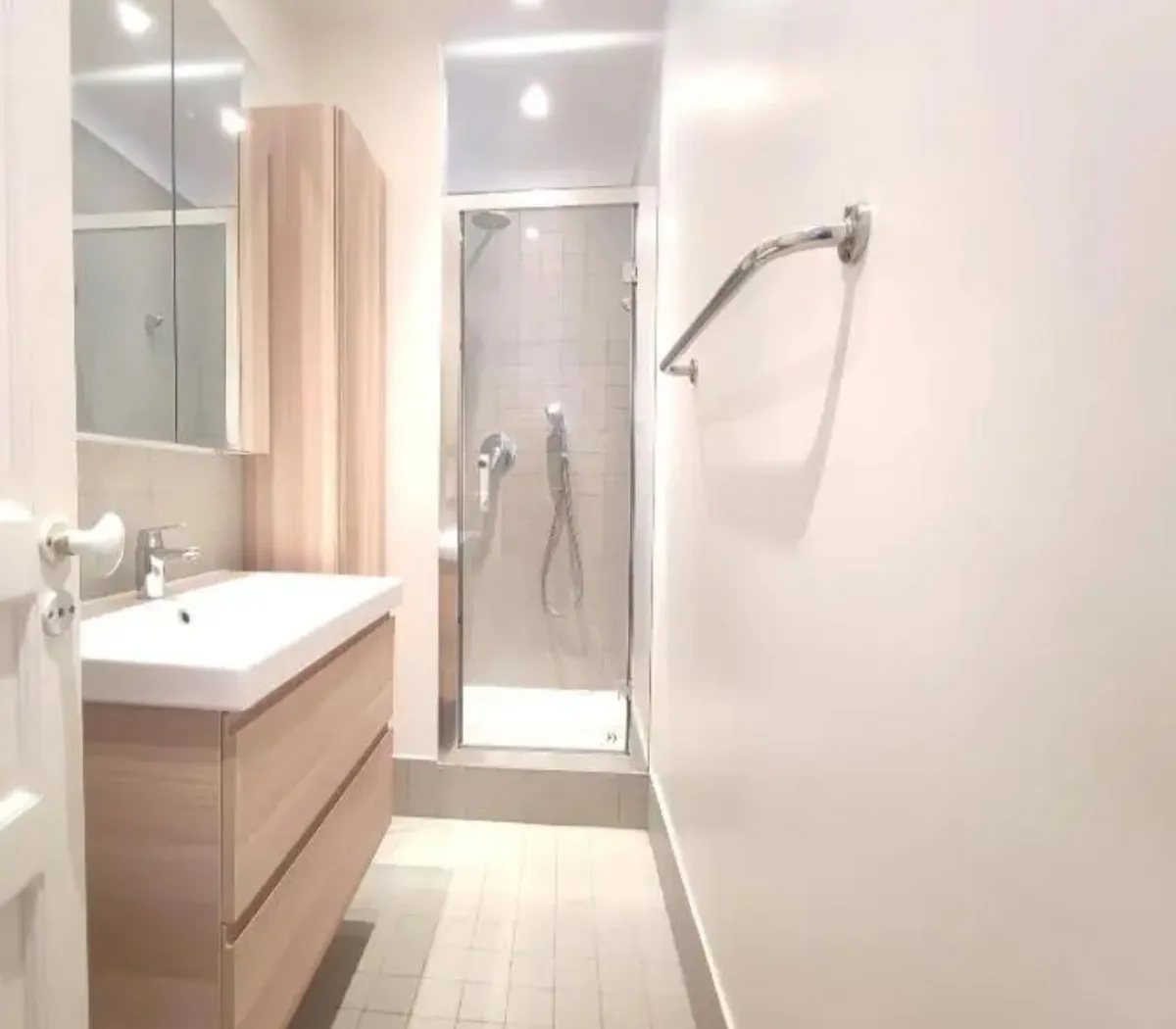 Location Paris Appartement 68b31a15bb9d