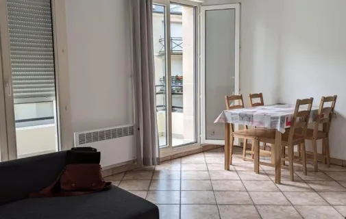 Location Châtillon Appartement 68b480861ad8