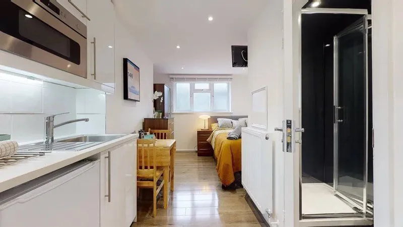 Location Ivry-sur-Seine Appartement 68b480935765