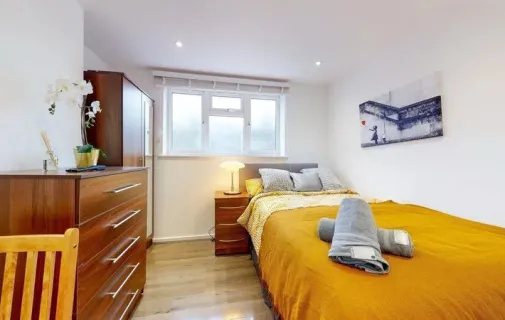 Location Ivry-sur-Seine Appartement 68b480935765