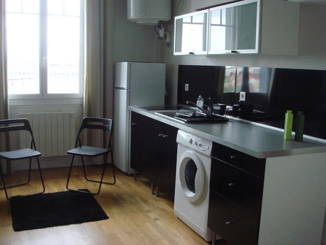 Location Lyon Appartement 68b4858e0ec3