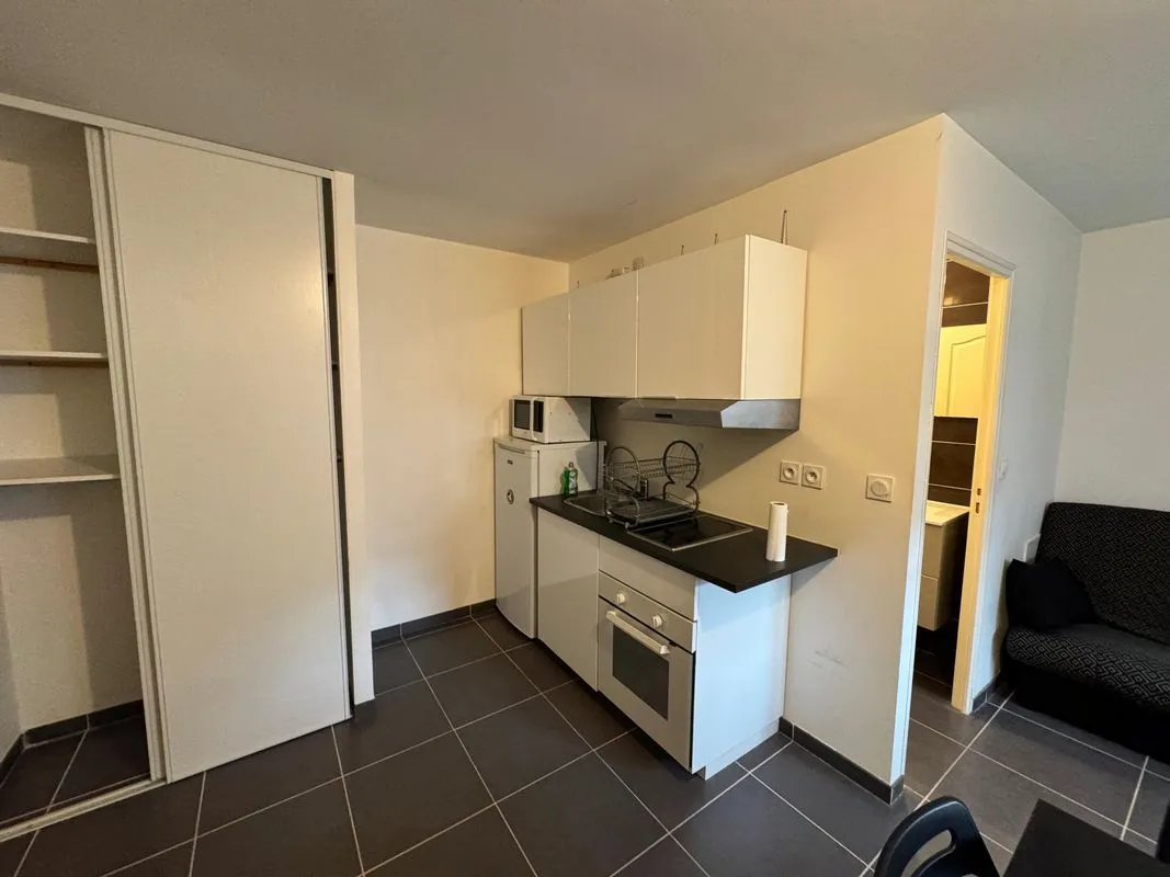 Location Villeurbanne Appartement 68b48594b38b