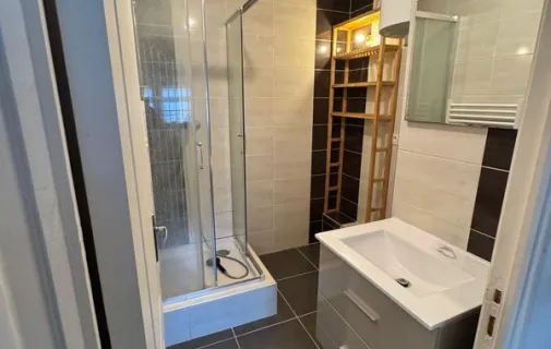 Location Villeurbanne Appartement 68b48594b38b