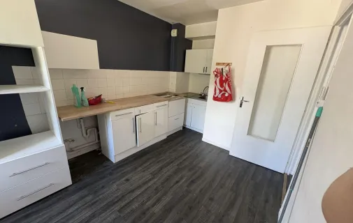 Location Le Chambon-Feugerolles Appartement 68b6dd1b729d