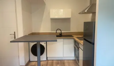 miniatureLocation Grenoble Appartement 68b8072943582