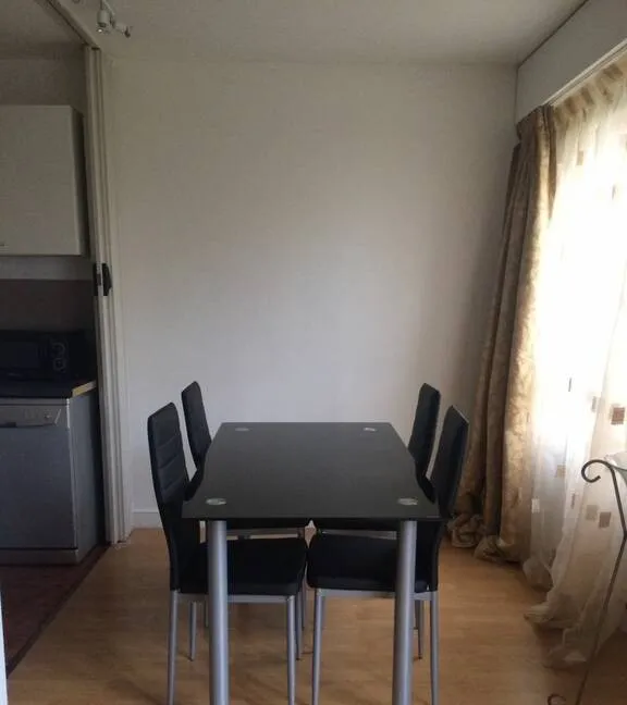 Location Versailles Appartement 68b8426d1c6a2