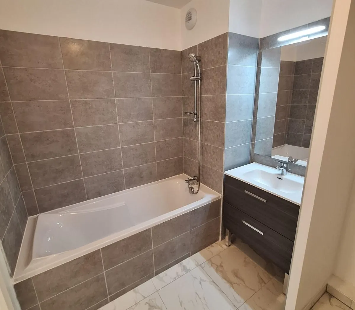 Location Béziers Appartement 68b84ce5acbf