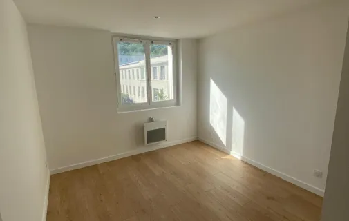 Location Saint-Étienne Appartement 68b950e391af