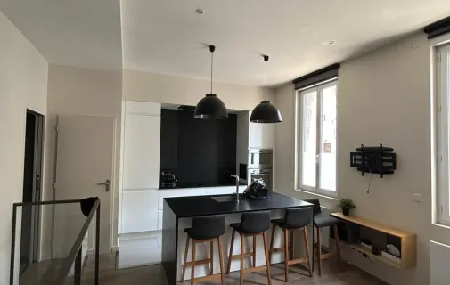 Location Bordeaux Appartement 68b95507a272