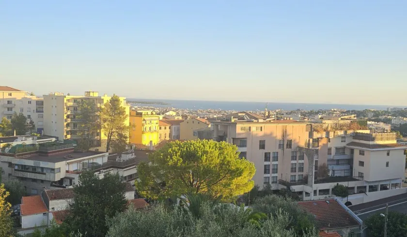 Location Le Cannet Appartement 68b9a04054e41
