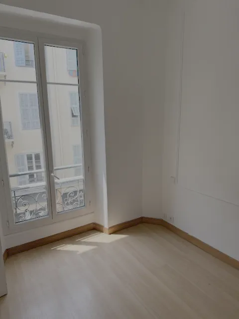 Location Nice Appartement 68baf9ba27433