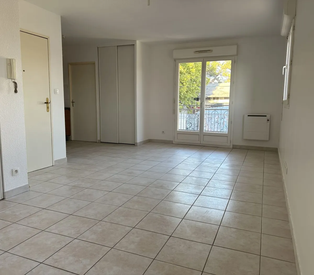 Location Carpentras Appartement 68bc13d76363