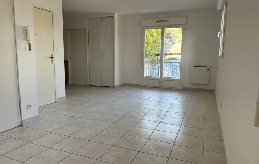 Location Carpentras Appartement 68bc13d76363