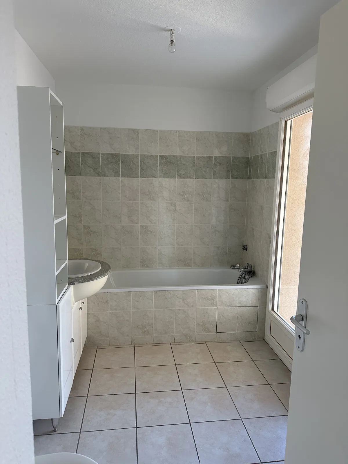 Location Carpentras Appartement 68bc13d763633