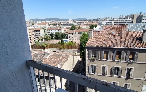 Location Marseille Appartement 68bdb036124e