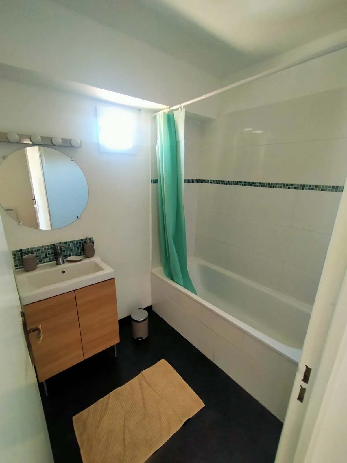 Location Marseille Appartement 68bdb036124e