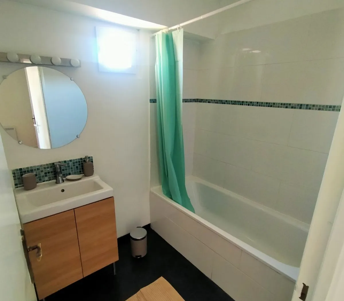 Location Marseille Appartement 68bdb036124e