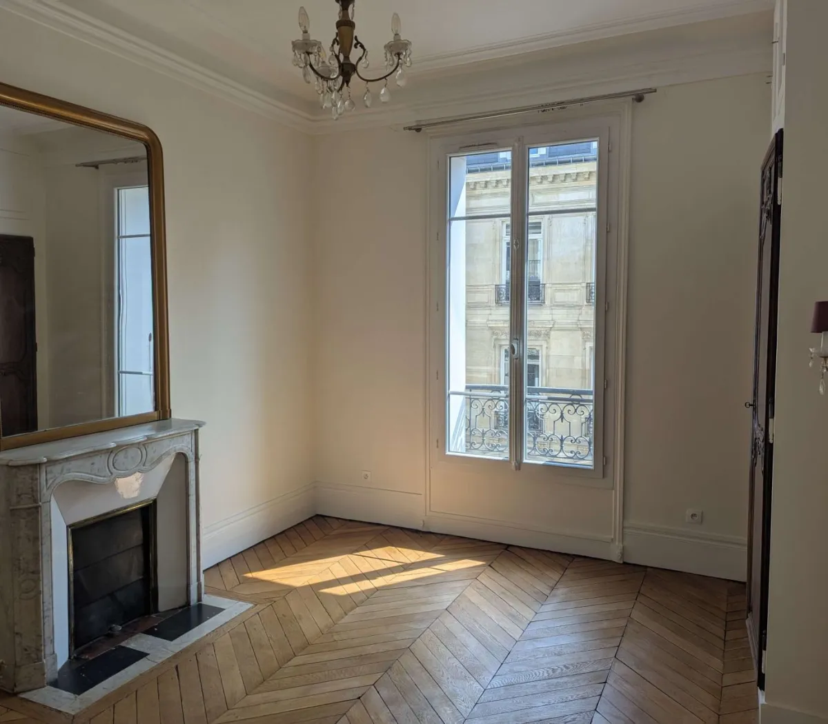 Location Paris Appartement 68bdbbe19385