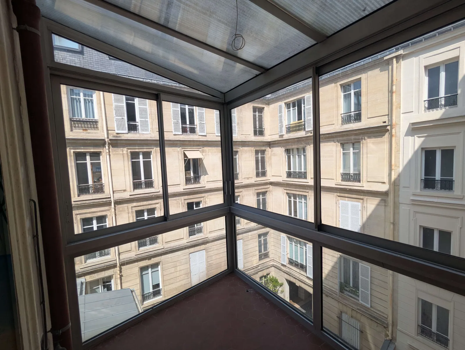 Location Paris Appartement 68bdbbe193856