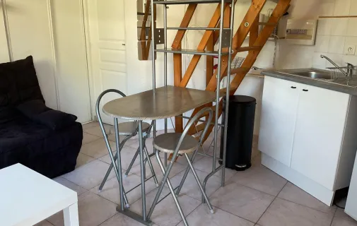 Location Saint-Clément-de-Rivière Appartement 68be92acb29c