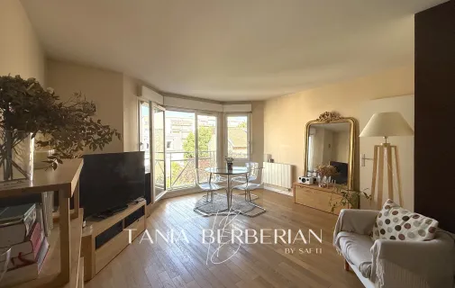 Location Asnières-sur-Seine Appartement 68bf43338942
