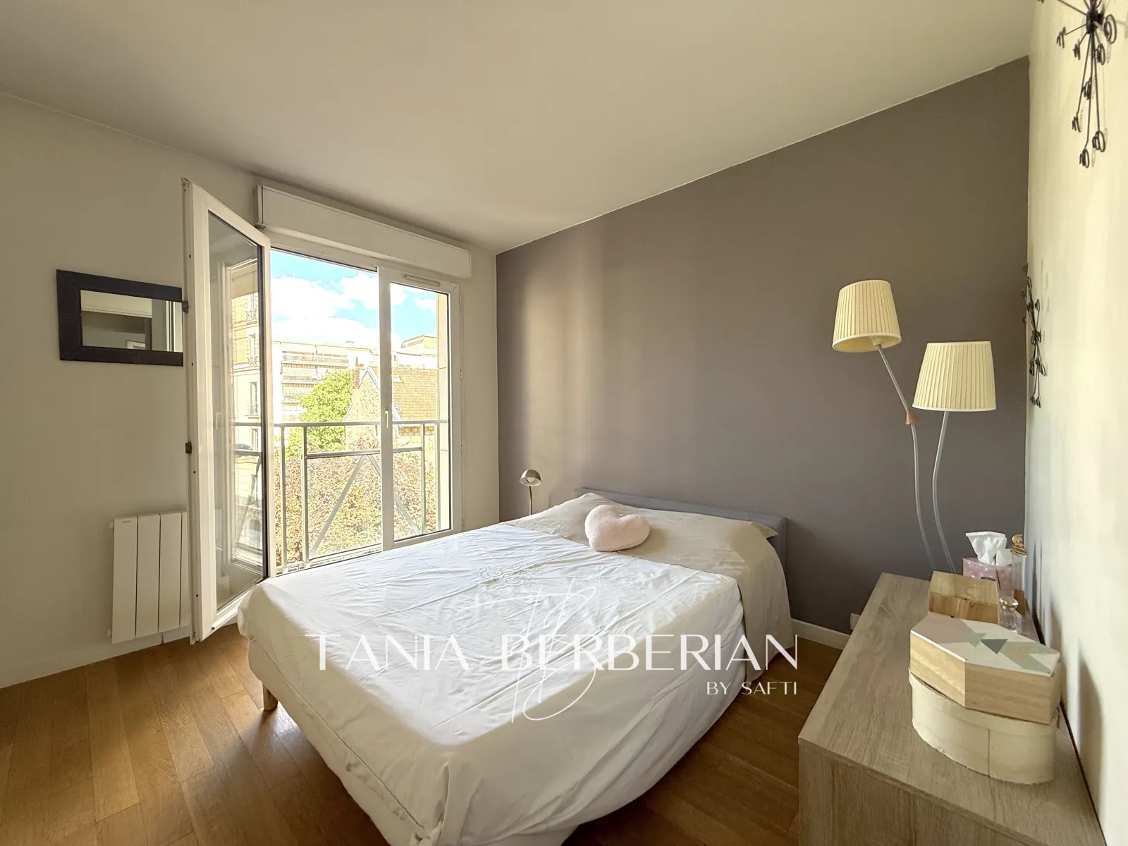 Location Asnières-sur-Seine Appartement 68bf43338942