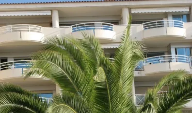 Location Antibes Appartement 68c013f27872