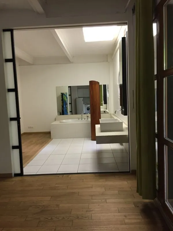 Location Paris Appartement 68c03886183a
