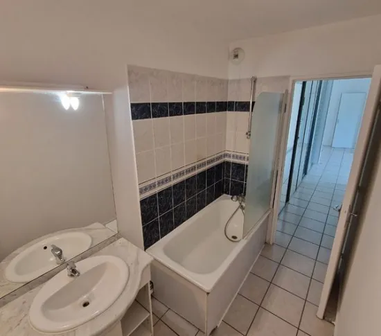 Location Saint-Étienne Appartement 68c295568ec23