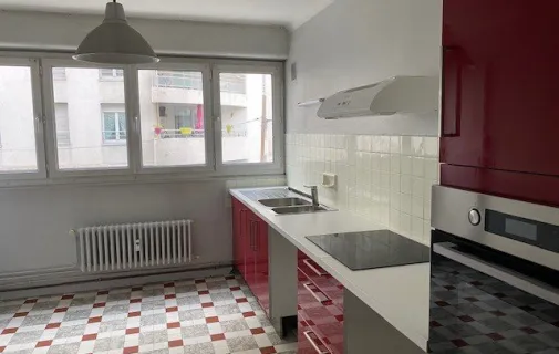Location Villeurbanne Appartement 68c2b2aa6155