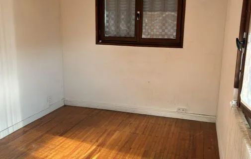 Location Vaulx-en-Velin Appartement 68c5673480aa