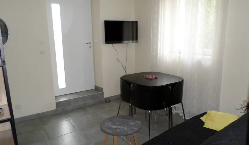 Location Nîmes Chambre 68c895b97a981