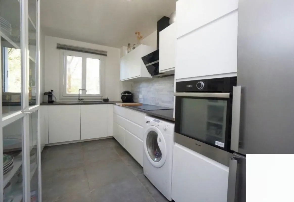 Location Noisy-le-Grand Appartement 68c92d7e2636