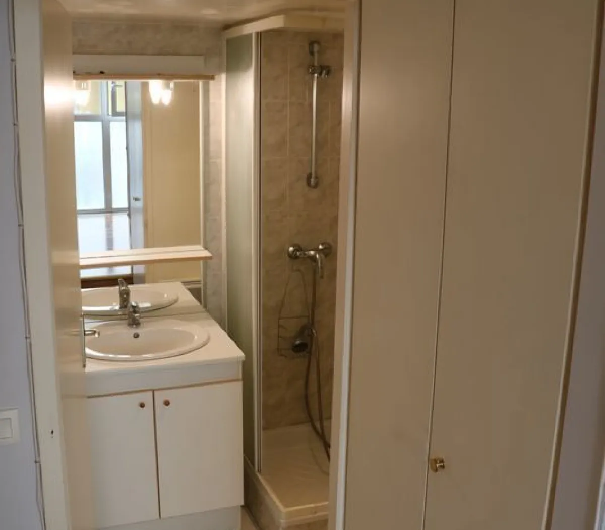 Location Grenoble Appartement 68c97851409c