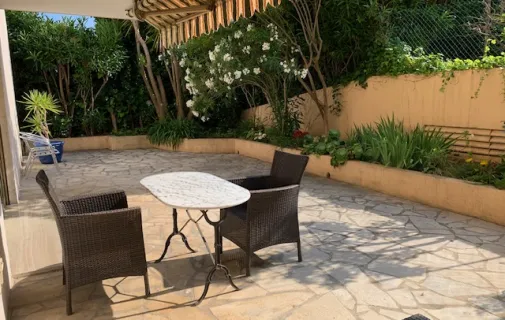 Location Saint-Laurent-du-Var Appartement 68c9922f721c