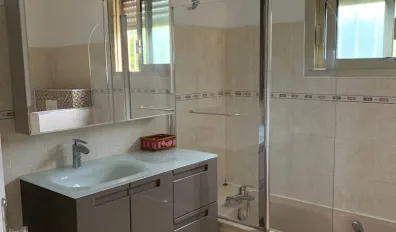 Location Saint-Laurent-du-Var Appartement 68c9922f721c