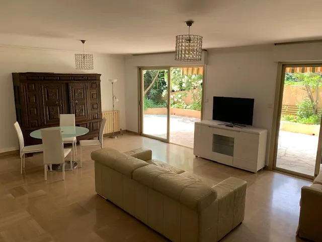 Location Saint-Laurent-du-Var Appartement 68c9922f721c