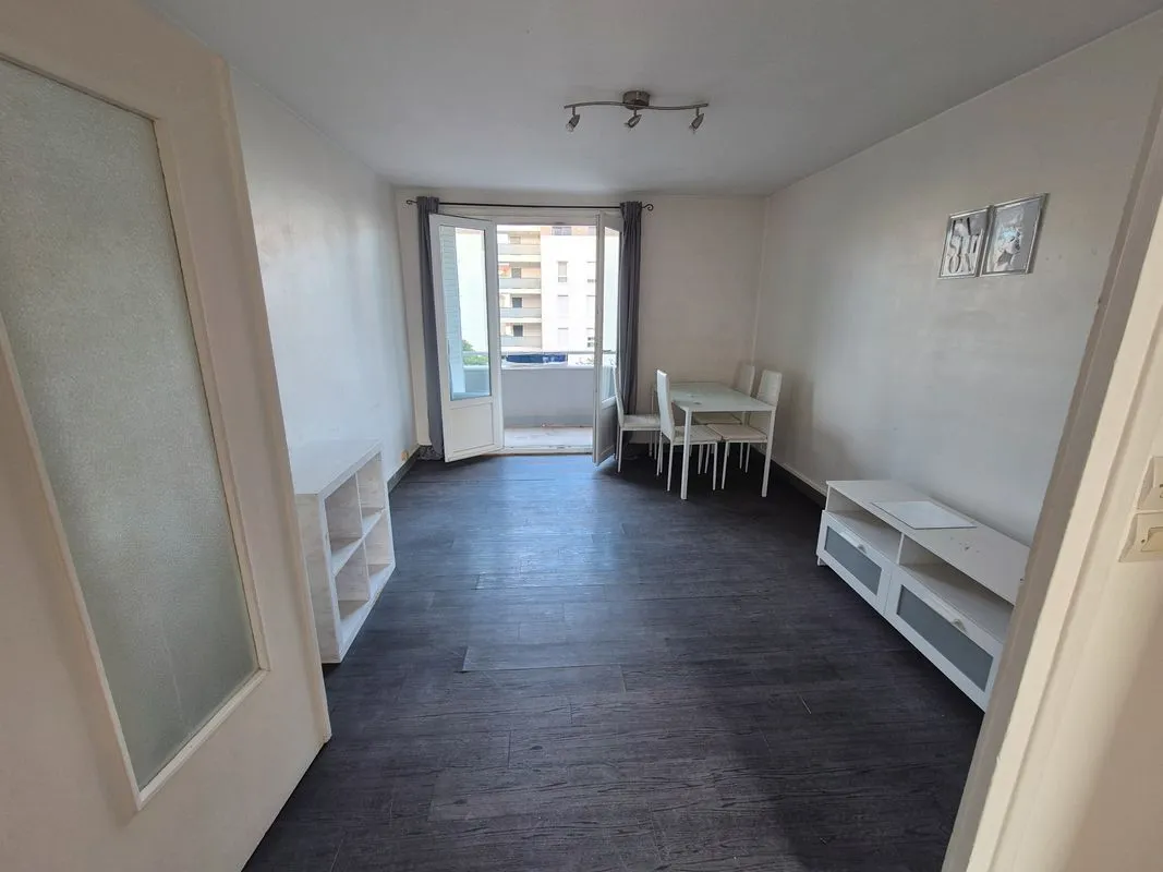 Location Villeurbanne Appartement 68cacd87751f