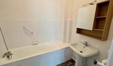 miniatureLocation Saint-Étienne Appartement 68cbccc148632