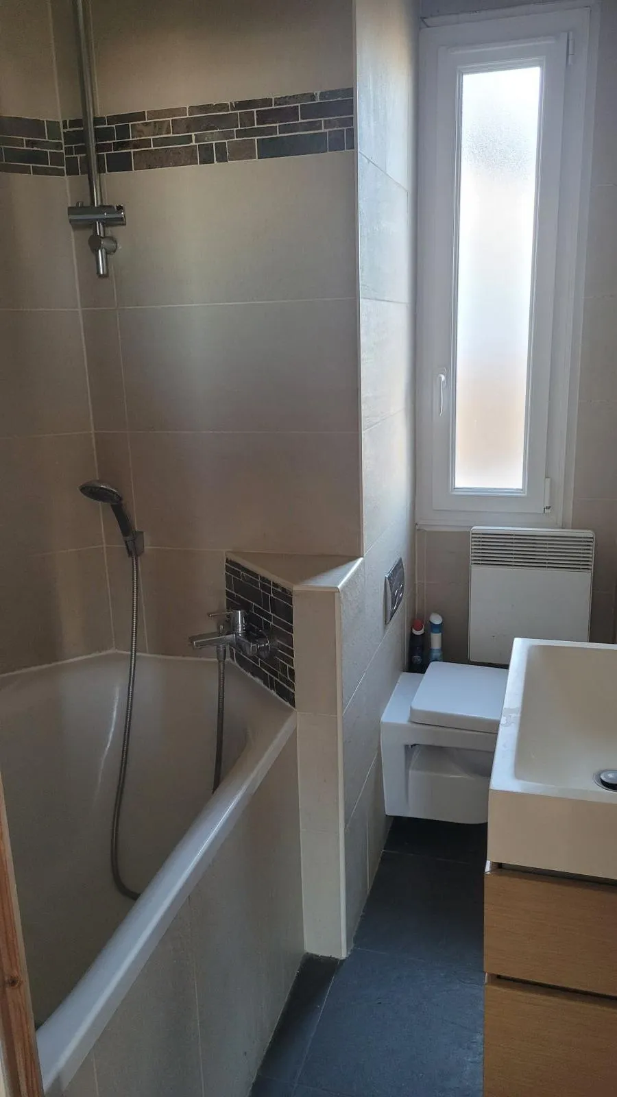 Location Courbevoie Appartement 68cbd3b3071f
